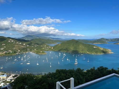 Paesaggio naturale nelle vicinanze della casa vacanze