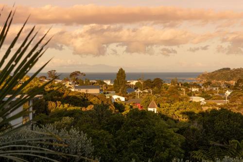 Gallery image of Church Bay Escape in Oneroa
