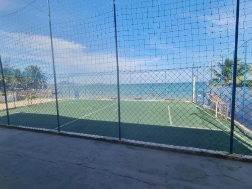 التنس و/أو الاسكواش في Casa de praia أو بالجوار
