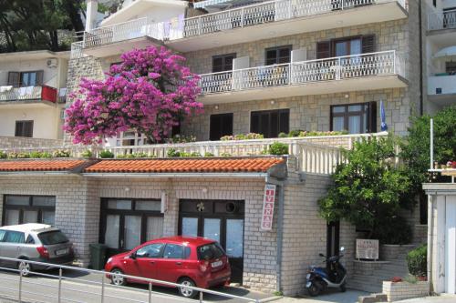 Gallery image of Villa Lenka and Mate Ivanac in Brela