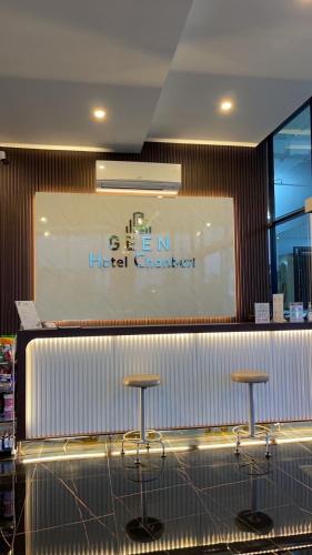 チョンブリーにあるGEEN Hotel Chonburiのギャラリーの写真