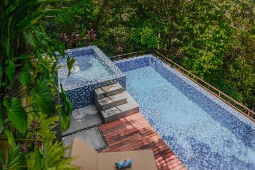Piscine de l'établissement The Sebali Resort ou située à proximité