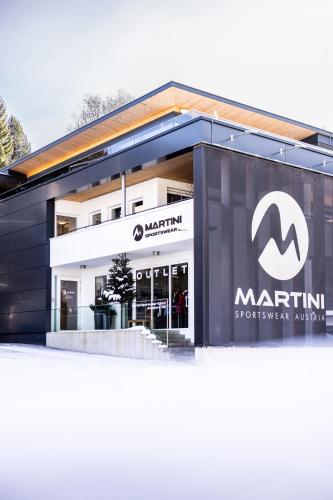 ALPINE LOFT Martini