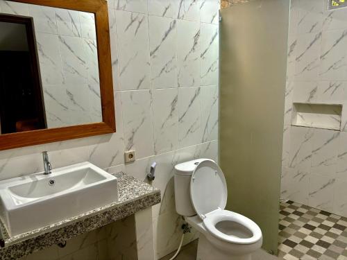Salle de bains dans l'établissement Swan Inn