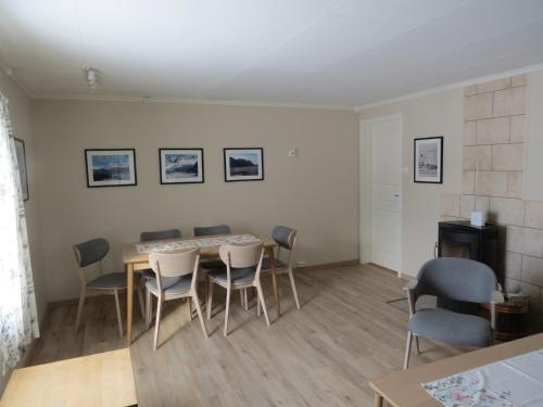 Χώρος καθιστικού στο Higravstinden House - Lofoten