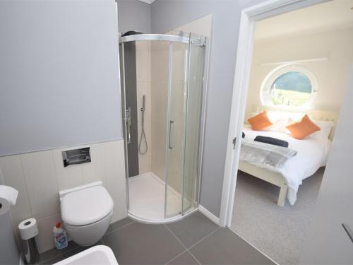 Et badeværelse på 1 Bed in Swanage DC124