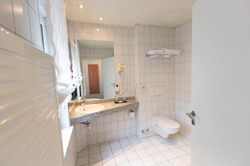 Koupelna v ubytování Hotel Gasthof Gose