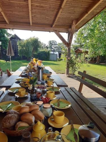 Φαγητό σε αυτή η εξοχική κατοικία ή κάπου εκεί κοντά