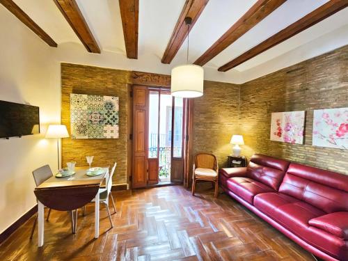 Bello apartamento cerca de la Plaza Redonda