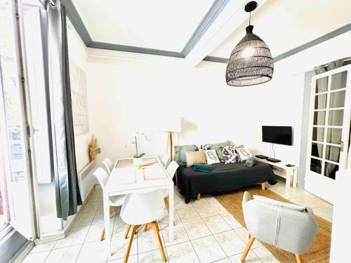 Appartement en Centre Ville, Wifi et Tram