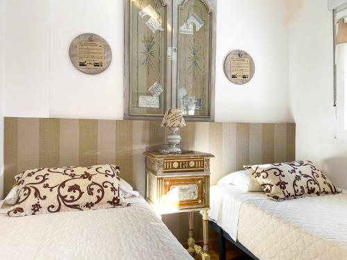 Posteľ alebo postele v izbe v ubytovaní Oak Palace Oakplacescom