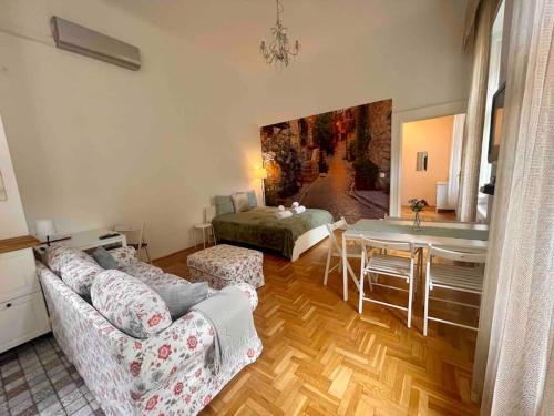 Knézits Spacious AC Terrace Free Parking 1092 Budapest, 15 Knézits utca kép - 3