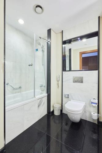 Koupelna v ubytování Dedeman Konya Hotel Convention Center