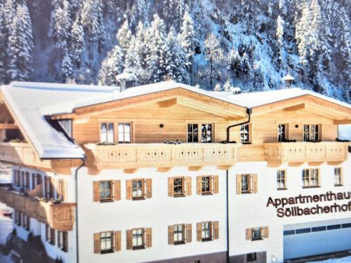 Nespecifikovaný výhled na hory nebo výhled na hory při pohledu z apartmánu