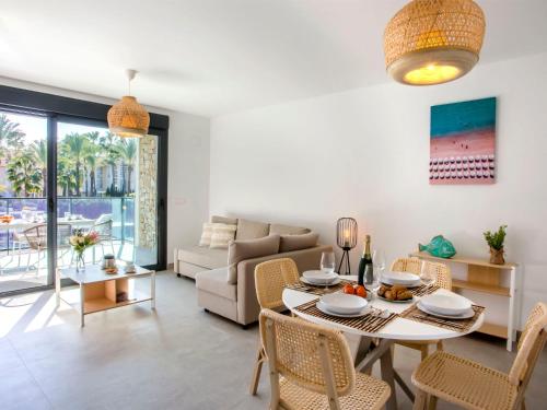 Apartment Golden Ray Sun by Interhome