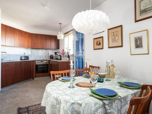 Apartment Goya by Interhome