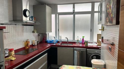 Kuchyň nebo kuchyňský kout v ubytování Apartamento en Panaderos
