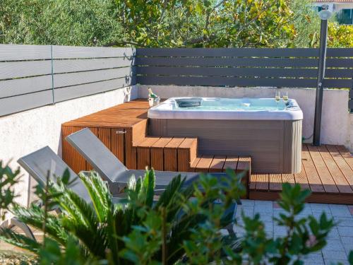 Fotografie z fotogalerie ubytování Holiday Home Bernarda by Interhome v destinaci Kornić