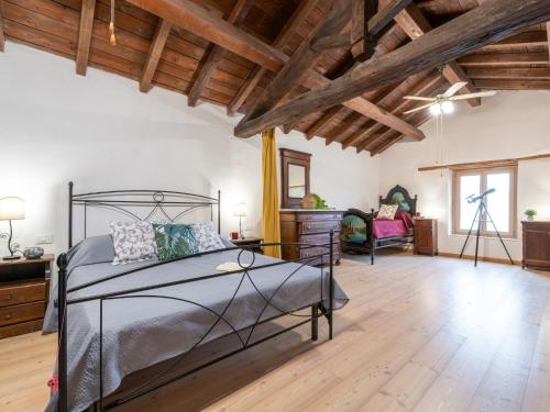 Ένα ή περισσότερα κρεβάτια σε δωμάτιο στο Holiday Home Cadoni by Interhome