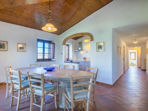 Fotografie z fotogalerie ubytování Holiday Home I Tre Laghi by Interhome v destinaci Pieve a Presciano
