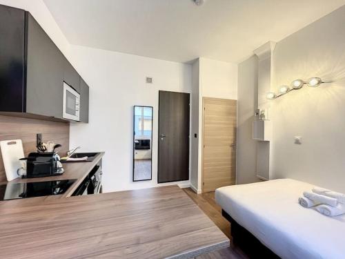 Gallery image of Cosy studio, Grenoble Debelle in Grenoble