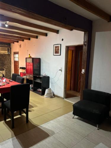 Luis’s Ezeiza House – Photos 3