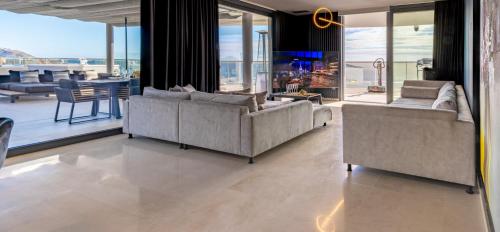 SUNSET CLIFFS VIP APARTMENT photo 8