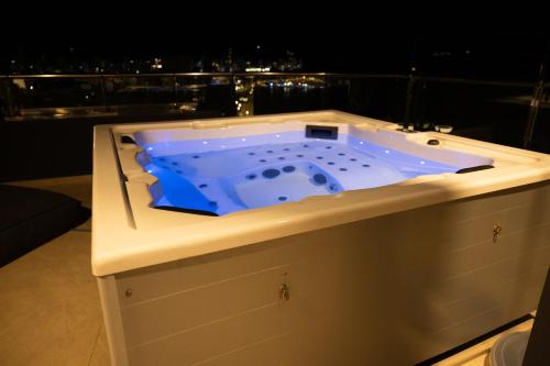 SUNSET CLIFFS VIP APARTMENT photo 37