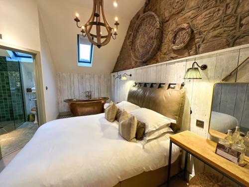 Ένα ή περισσότερα κρεβάτια σε δωμάτιο στο Beadnell Towers Hotel