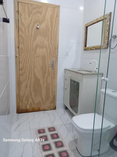 Ένα μπάνιο στο Casa de fácil acesso 1a2km da prai