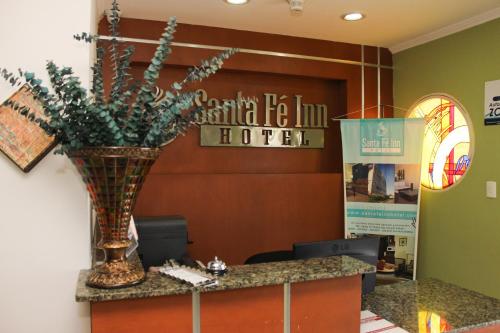 Фотография из галереи Santa Fe Inn Hotel в городе Пунто-Фихо