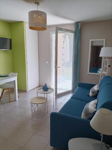 Photo de la galerie de l'établissement STUDIO CLIMATISE RESIDENCE 3 étoiles LES OCEANIDES PLAGE A 400m, à La Londe-les-Maures