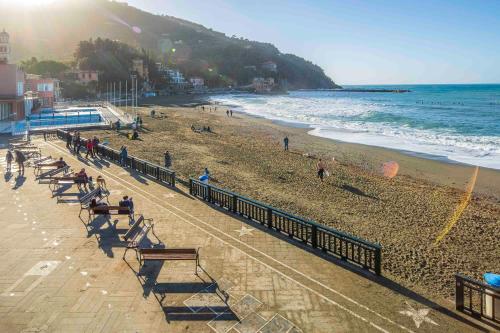 Sunshine Front Beach Levanto – Photos 5