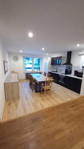 Appartement lumineux avec balcon