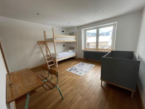 Appartement lumineux avec balcon
