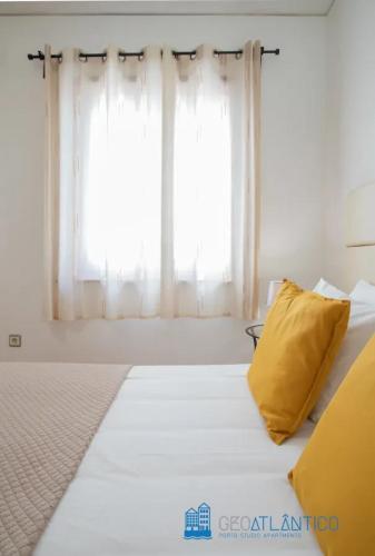 Porto Sé Classic Terrace Apartment