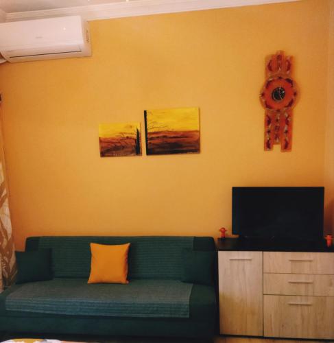 Eos apartment