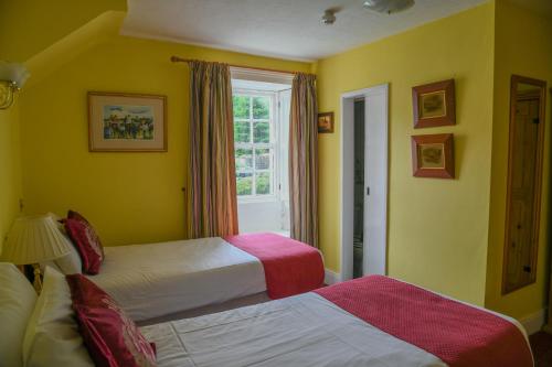 Lowbyer Manor Country Houseにあるベッド