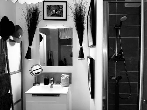 Ένα μπάνιο στο Atelier d artiste