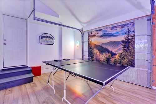 Tischtennis in der Unterkunft Heart of Pocono Mtn 3bd 2ba Gameroom Pocono Raceway oder in der Nähe