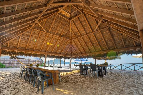 Restaurace v ubytování Aramar Palafitos