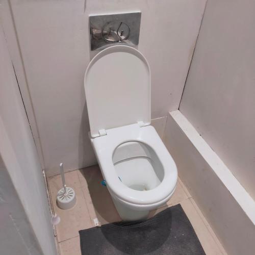 A bathroom at VINOX PROPERTY