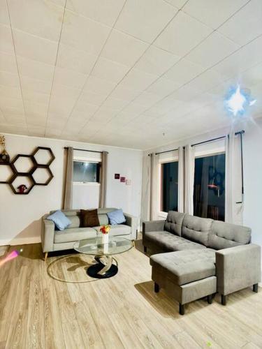 3 BHK House near Cultus Lake