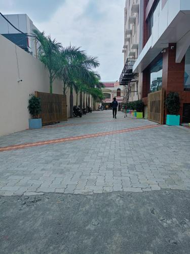 SAS SQUARE – Photos 5