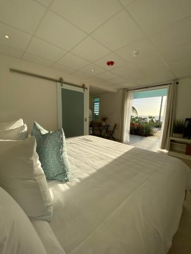 Tres Palmas Boutique Hotel