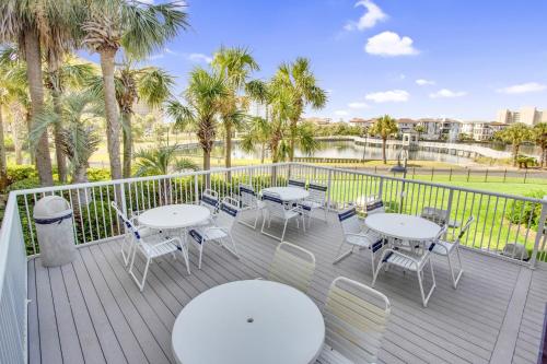 Pelican Beach Paradise! photo 26