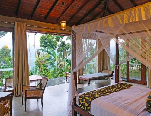 Cama o camas de una habitación en Aarunya Nature Resort - Kandy
