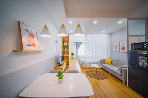 Χώρος καθιστικού στο Song Suoi Quy Nhon Beachfront Apartment