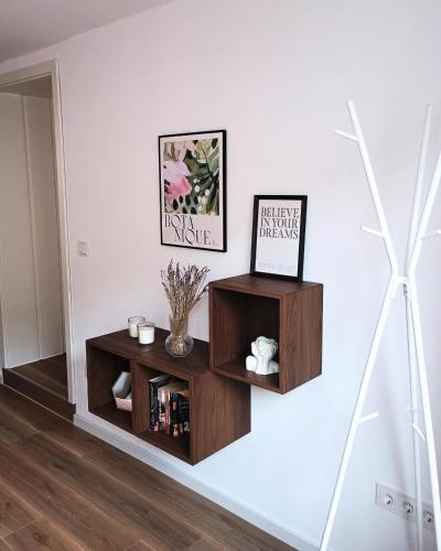 Perpustakaan di apartmen