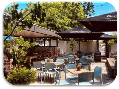 Posezení v ubytování Manjimup Hotel
